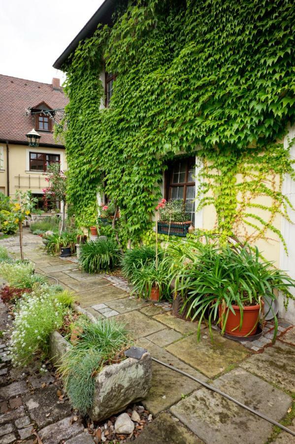 Obere Mühle - Scheunenwohnung mitten im Grünen Baunach Exterior foto